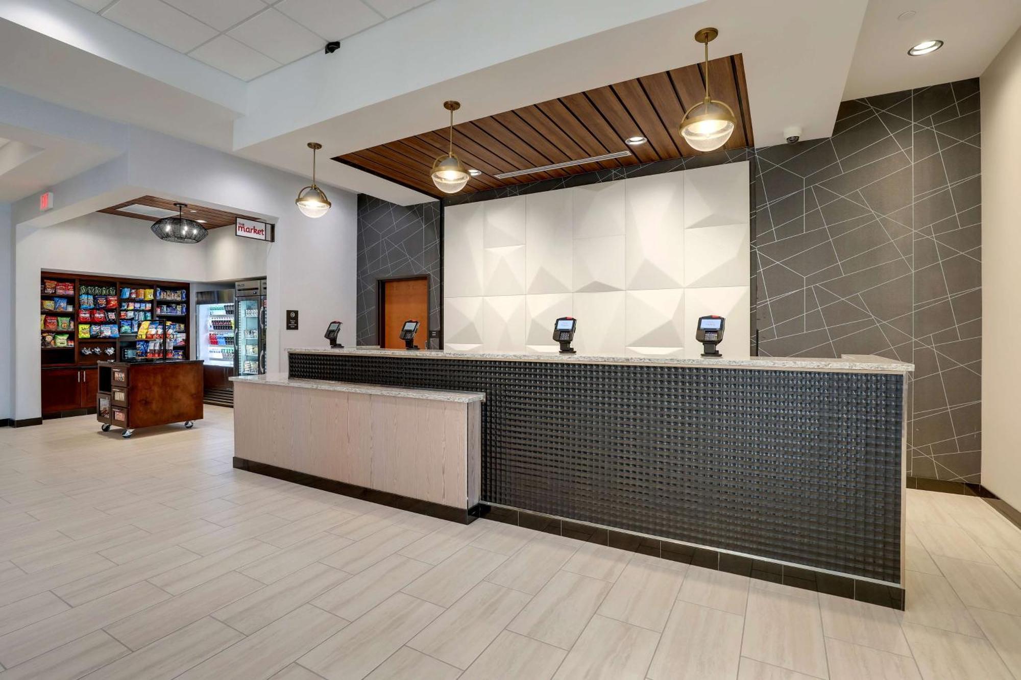 Drury Plaza Hotel Cincinnati Florence Exterior photo